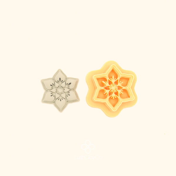 Buz Kraliçe botanical polymer clay cutter alongside clay impression showing six-pointed star form with fine inner snowflake detail