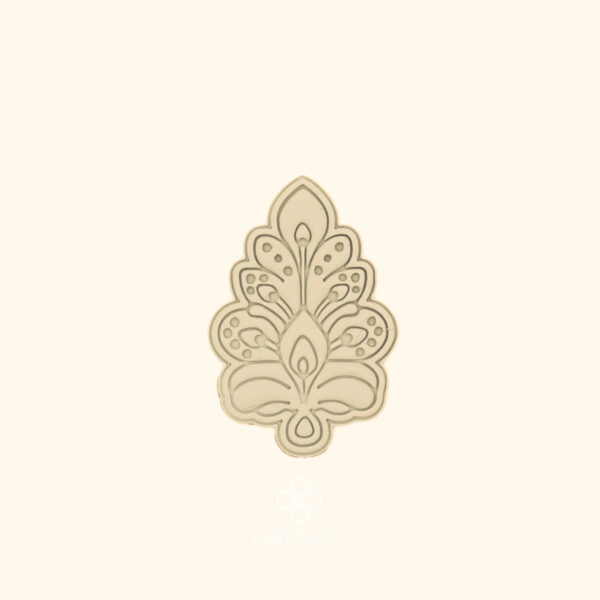 Clay impression of the Hatayi Sorguç cutter showing crisp hatayi floral detail in polymer clay